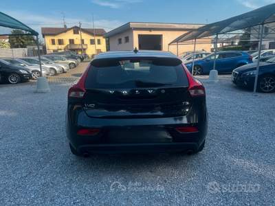 Volvo V40 Style usata Bulgarograsso