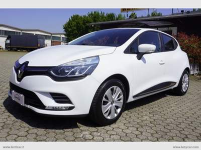 Renault Clio RENAULT Clio 1.5 dCi 75CV Business N1 Autocarro Iva Detraibile Bianco usata Castelletto di Branduzzo