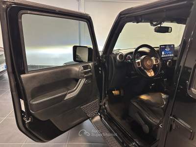 Jeep Wrangler JK 2.8 CRD 200CV 4X4 AUTOMATICA usata Anzio