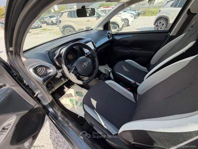 Toyota Aygo Aygo 1.0 VVT-i 69 CV 5p. x-clusiv Grigio usata Massa