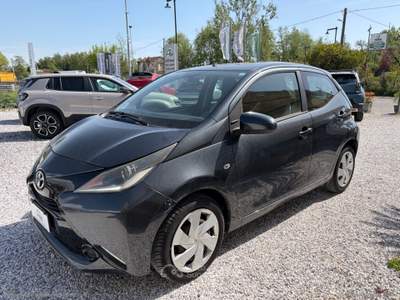 Toyota Aygo Aygo 1.0 VVT-i 69 CV 5p. x-clusiv Grigio usata Massa