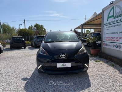 Toyota Aygo Aygo 1.0 VVT-i 69 CV 5p. x-clusiv Grigio usata Massa