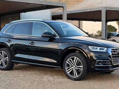 Audi Q5 Q5 2.0 TDI 190CV qu. S tr. S line plus Nero usata Casarano
