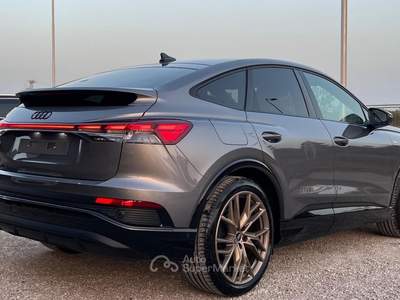 Audi Q4 Q4 SPB 35 e-tron S line edition Grigio usata Casarano