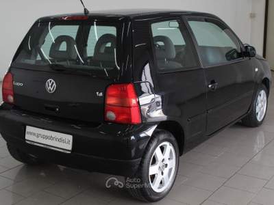 Volkswagen Lupo 16V Highline Nero usata Potenza