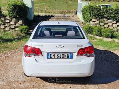 Chevrolet Cruze 1.8 5 porte LT GPL usata Pesaro
