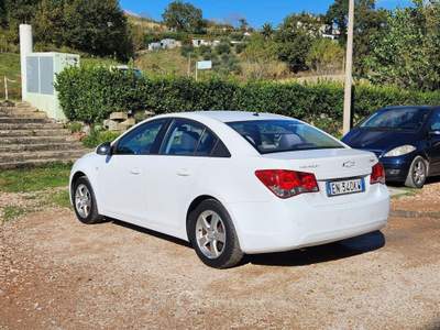Chevrolet Cruze 1.8 5 porte LT GPL usata Pesaro