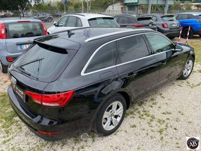 Audi A4  2.0 TDI 150CV ultra Nero usata Latina