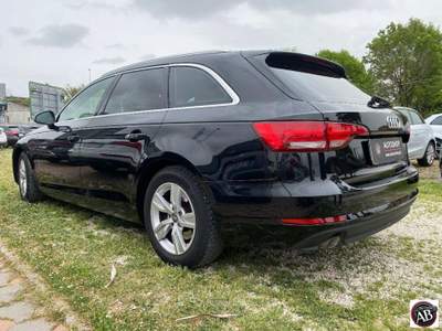 Audi A4  2.0 TDI 150CV ultra Nero usata Latina