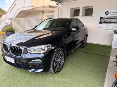 BMW X4  xdrive20d Msport X auto my19 Blu/Azzurro usata Spigno Saturnia