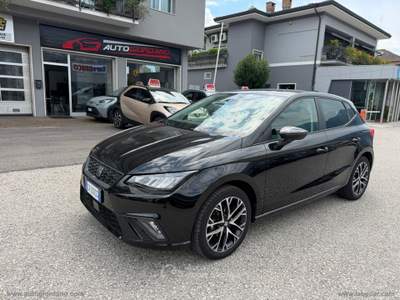 Seat Ibiza Ibiza 1.0 EcoTSI 95CV 5p. Style FARI FULL LED + NAVI SYSTEM 9.2 Nero usata Arco