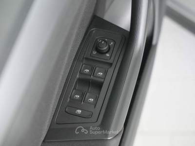 Volkswagen T-Roc 2.0 TDI SCR LIFE DSG 150CV | GY051RB Argento usata Cantù