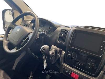 Peugeot Boxer 333 2.2 BlueHDi 140 S&S PM-TM Furgone Bianco usata Salerno