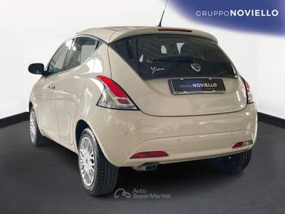 Lancia Ypsilon 1.3 Multijet 95cv Start&Stop Silver Beige usata Salerno
