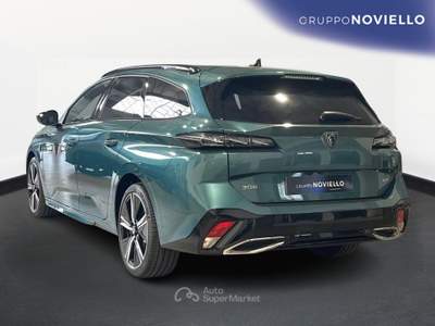 Peugeot 308 308 BlueHDi 130 S&S EAT8 SW GT Verde usata Salerno