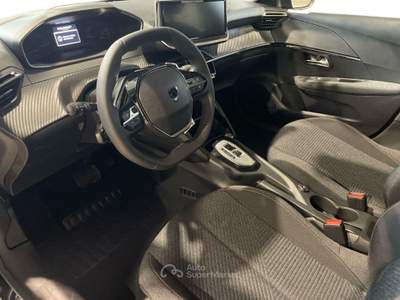 Peugeot 208 208 Hybrid 110 e-DCS6 Style Nero usata Salerno