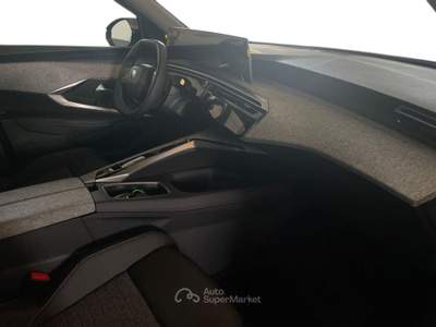 Peugeot 3008 3008 Hybrid 145 e-DCS6 Allure Nero usata Salerno