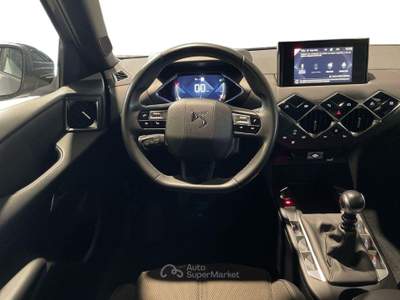 DS Automobiles DS 3 DS 3 Crossback PureTech 100 So Chic Grigio usata Salerno