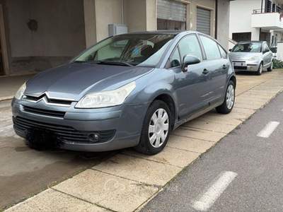 Citroen C4 CITROEN C4 ('04'-'13') C4 1.6 HDi 90CV Grigio usata Pescara
