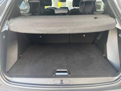 Peugeot 2008 2008 1.2 puretech Allure Pack s&s 130cv eat8 Grigio usata Salerno