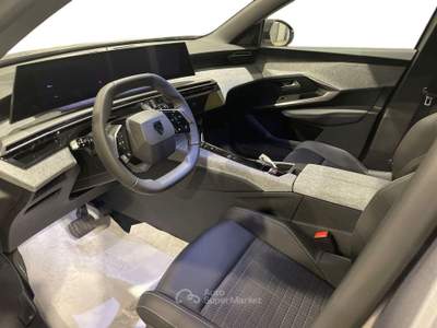 Peugeot 5008 5008 Hybrid 136 e-DCS6 Allure Argento usata Salerno