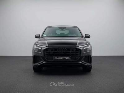 Audi Q8 50 TDI 286 CV quattro tip. S line Plus +Tetto Nero usata Castello di Godego