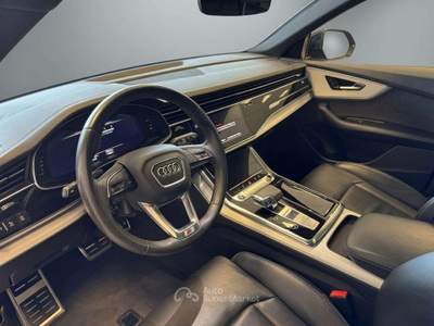 Audi Q8 50 TDI 286 CV quattro tip. S line Plus +Tetto Nero usata Castello di Godego