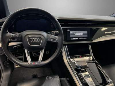 Audi Q8 50 TDI 286 CV quattro tip. S line Plus +Tetto Nero usata Castello di Godego