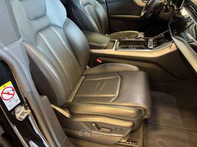 Audi Q8 50 TDI 286 CV quattro tip. S line Plus +Tetto Nero usata Castello di Godego