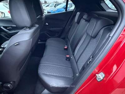 Peugeot 2008 2008 1.2 puretech Allure 8 anni garanzia cinghia Rosso usata Savignano sul Rubicone