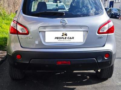 Nissan Qashqai DPF Visia Grigio usata Bari