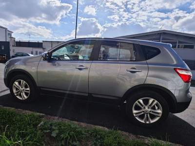 Nissan Qashqai DPF Visia Grigio usata Bari
