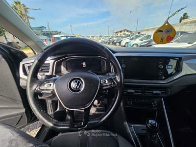 Volkswagen Polo 5p. R-LINE Nero usata Andria