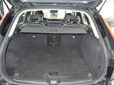 Volvo XC60 2.0 190 CV AWD Inscription Nero usata Corato