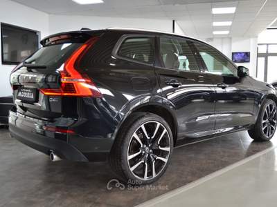 Volvo XC60 2.0 190 CV AWD Inscription Nero usata Corato