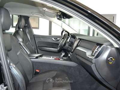 Volvo XC60 2.0 190 CV AWD Inscription Nero usata Corato