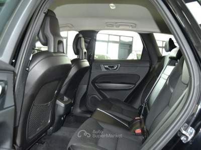 Volvo XC60 2.0 190 CV AWD Inscription Nero usata Corato