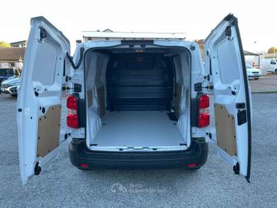 Fiat Scudo serie 3 L2H1 1.5 BlueHDi 120CV Autocarro VAN Bianco usata TORINO