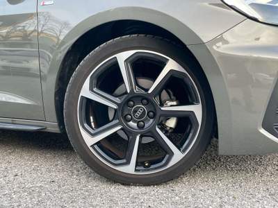 Audi A1 SPB 30 1.0 TFSI 116CV S-Tronic Adrenalin Black Ed. Grigio usata TORINO