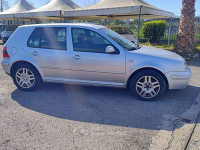 Volkswagen Golf 101 CV 5 Porte Comfortline Argento usata Roma