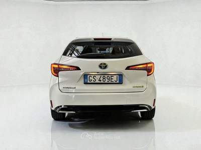 Toyota Corolla Touring Sports 1.8h Active Bianco usata Parma