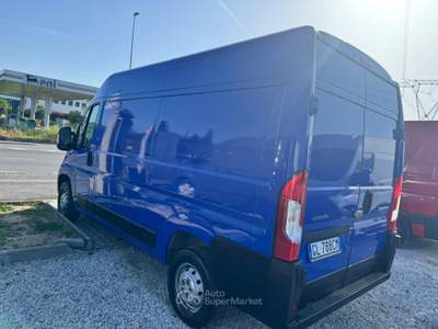 Citroen Jumper 33 2.2 120CV Cargo Iva Compresa Blu/Azzurro usata Prato