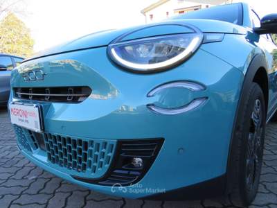 Fiat 600 1.2 Hybrid 110cv La Prima Blu/Azzurro usata Seregno