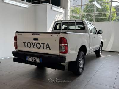 Toyota Hilux Hilux 2.5 extra cab Activex VSC 140cv usata Gardolo