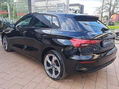 Audi A3 35 TDI S tronic Business Advanced Nero usata Casoria