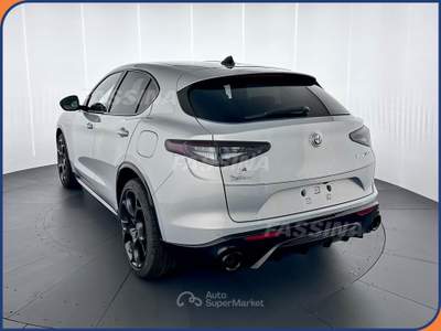 Alfa Romeo Stelvio Stelvio 2.2 t Veloce Q4 210cv auto Grigio usata Milano