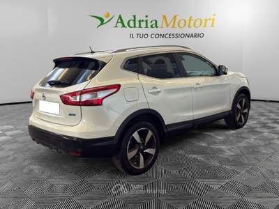 Nissan Qashqai 1.5 dCi 110 360 Bianco usata Pordenone