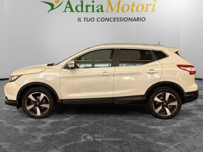 Nissan Qashqai 1.5 dCi 110 360 Bianco usata Pordenone
