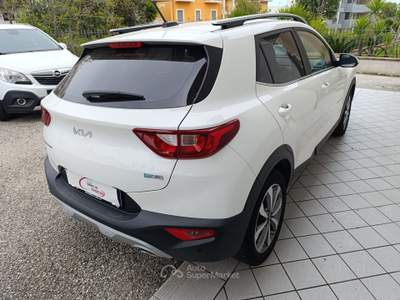 Kia Stonic 1.2 ECO GPL STYLE Bianco usata Grottammare