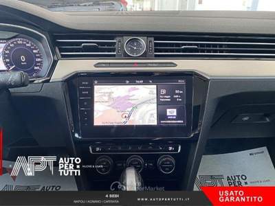 Volkswagen Passat Passat Variant 2.0 tdi Executive 150cv dsg 7m Grigio usata Marano di Napoli